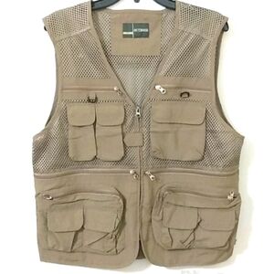 OUTDOOR TAN UTILITY VEST JACKET SIZE 38-40 NWOT
